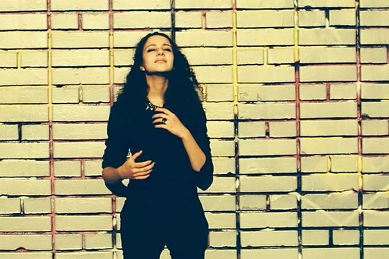 Ева Инденбаум - Биография