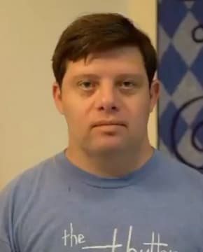 Зак Готтзаген - Биография