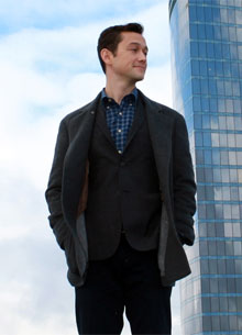 Хлоя Грейс Морец и Джозеф Гордон-Левитт сыграют в фильме о массовом самоубийстве - «Новости кино»