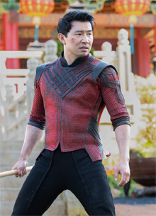 Звезда "Шан-Чи" сыграет в фильме о кукле Барби - «Новости кино»