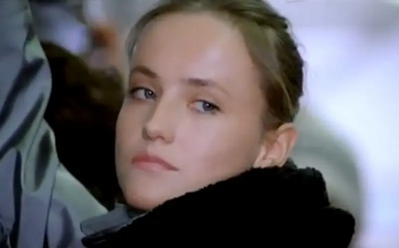 Юлия Деллос - Биография