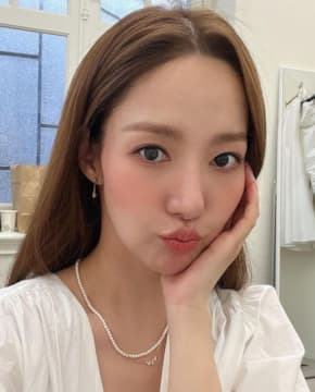 Пак Мин Ён - Биография