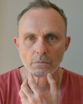 Дирк Мартенс - Биография