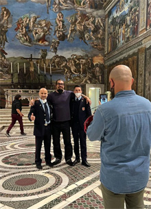 Джейсон Момоа извинился за фото в Сикстинской Капелле - «Новости кино»