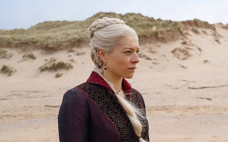 Эмма Д'Арси - Биография