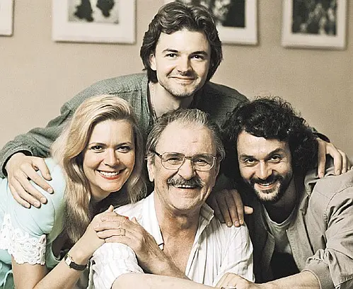 Антон Яковлев - Биография