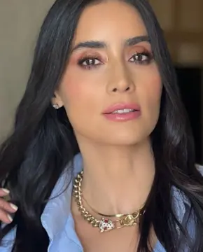 Паола Нуньес - Биография