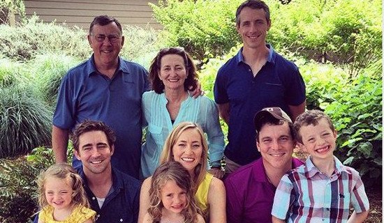 Биография Ли Пейса - Иностранные актеры.