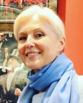 Ирина Ермолова - Биография