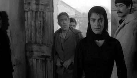 Ирен Папас - Биография