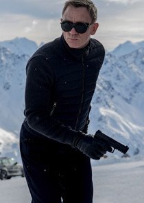 Продюсеры фильмов о Джеймсе Бонде пообещали "новую траекторию" - «Новости кино»