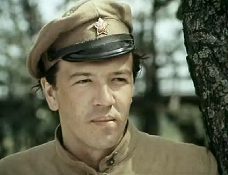 Владимир Новиков - Биография