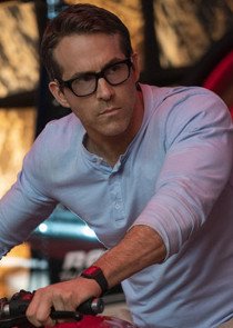 Звезда фильма "Дэдпул" Райан Рейнольдс получит премию "Народная икона" - «Новости кино»