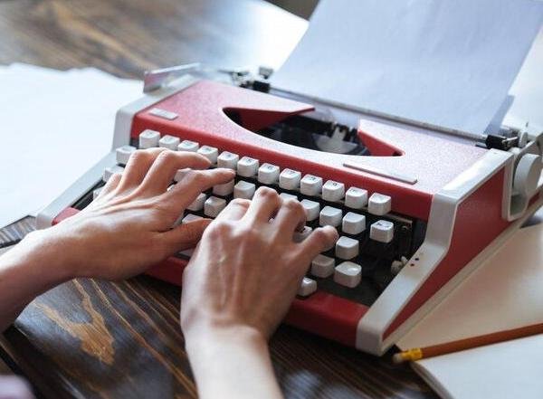 В России стартует стипендиальная программа для талантливых сценаристов - «Новости кино»