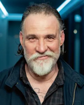 Були Ланнерс - Биография