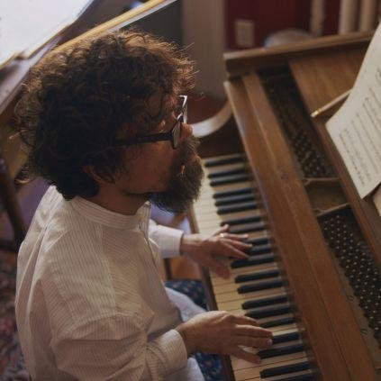 Берлинале 2023: фестиваль откроет романтическая комедия с Энн Хэтэуэй и Питером Динклэйджем - «Новости кино»