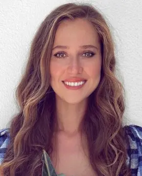 Ойя Унустасы - Биография