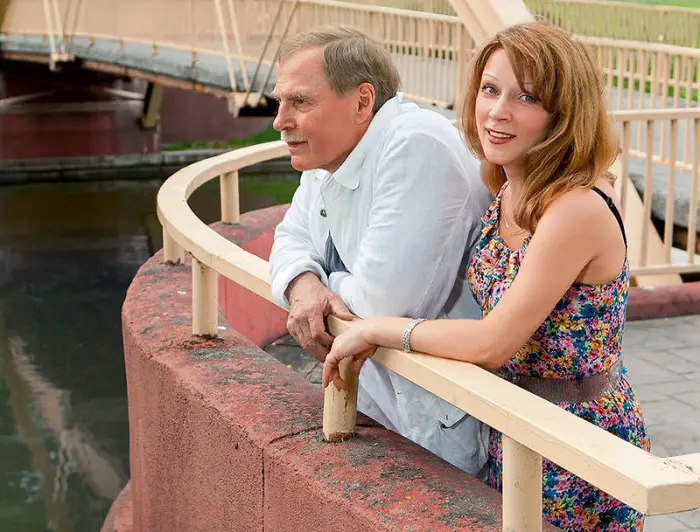 Алла Пролич - Биография