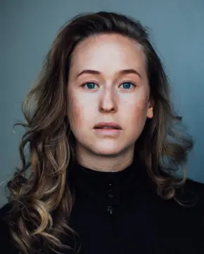 Нурит Хиршфельд - Биография