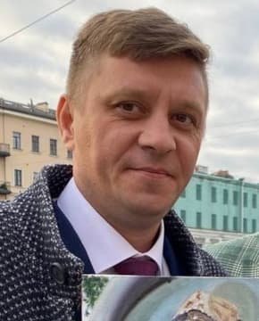 Владимир Бирюков - Биография