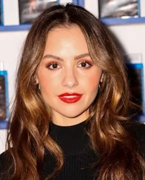 Эйми Карреро - Биография