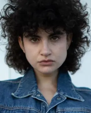 Сара Яркин - Биография