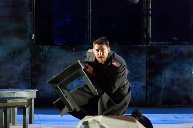 Артур Шувалов - Биография