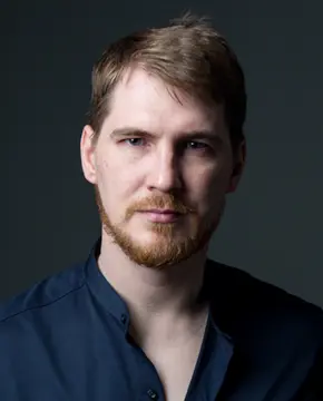 Артур Шувалов - Биография