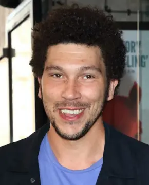 Джоэль Фрай - Биография