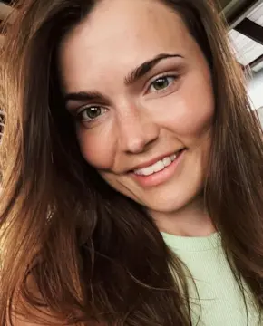 Вера Дровеникова - Биография