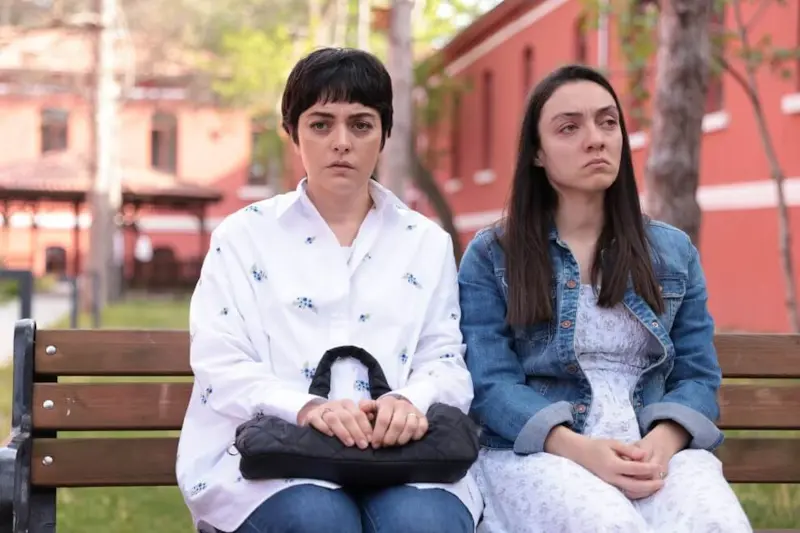 Мерве Диздар - Биография