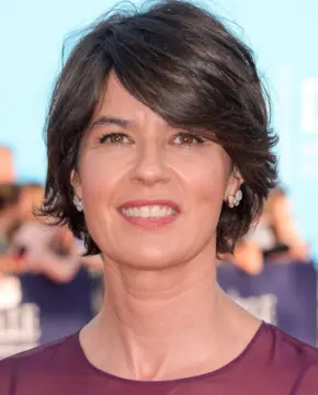 Ирен Жакоб - Биография