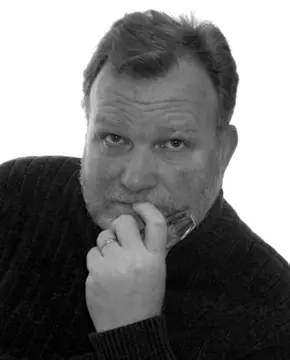 Андрей Шаронов - Биография