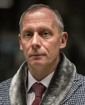 Андрей Межулис - Биография