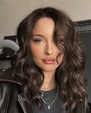 Евгения Аникей - Биография