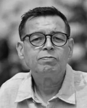 Джейк Абрахам - Биография