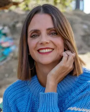 Макарена Гомес - Биография