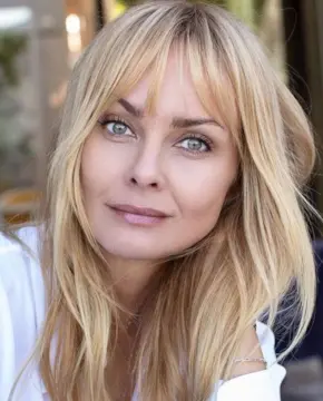 Изабелла Скорупко - Биография