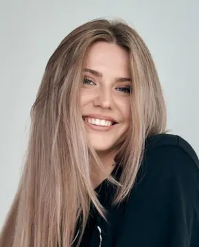 Анна Усольцева - Биография