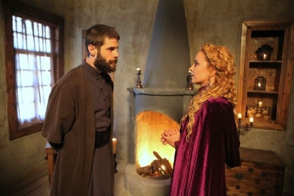 Вильдан Атасевер - Биография