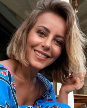 Вильдан Атасевер - Биография