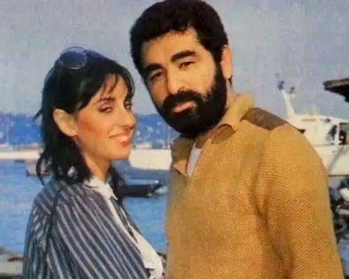 Перихан Саваш - Биография