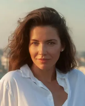 Ирис Лебедева - Биография