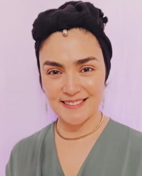 Наргиса Абдуллаева - Биография