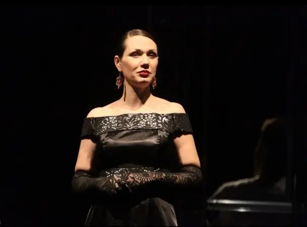 Инна Головина - Биография