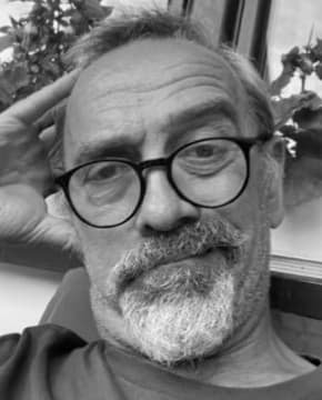 Адриан Шиллер - Биография