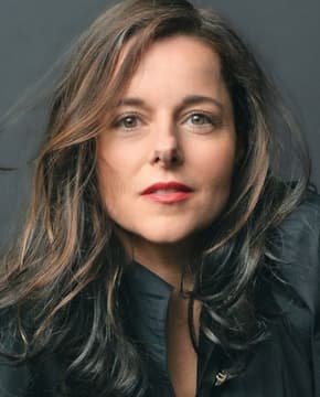 Лор Калами - Биография