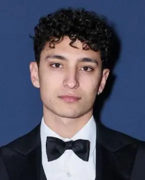 Джейден Реври - Биография