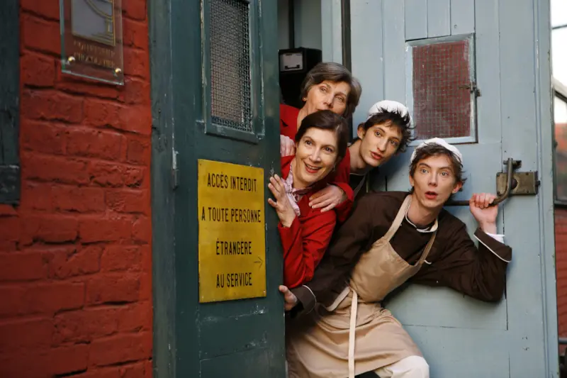 Сванн Арло - Биография