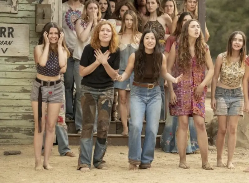 Майки Мэдисон - Биография